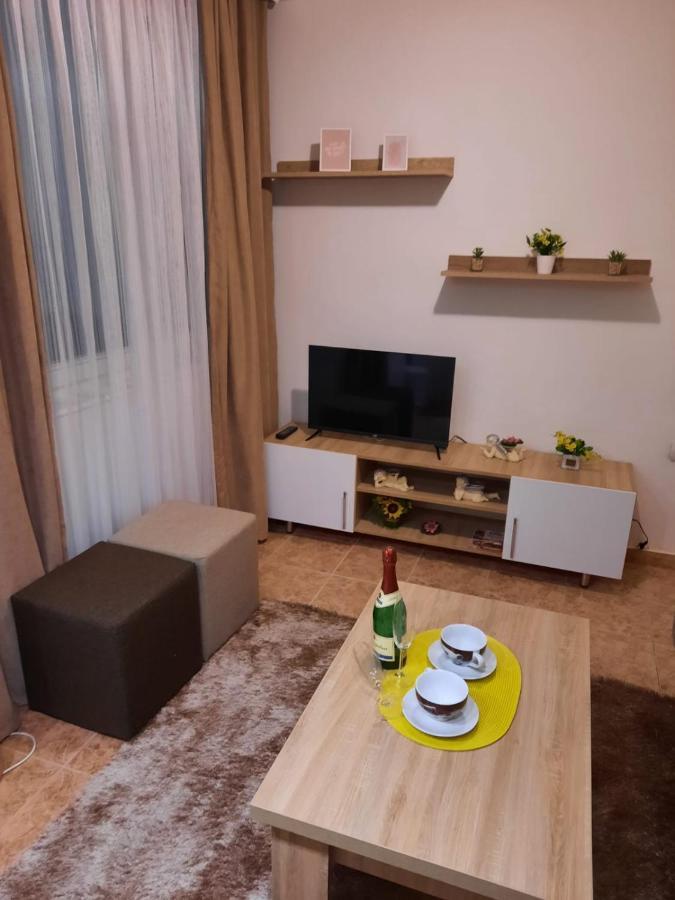 Apartman Rada 2 Бієліна Екстер'єр фото